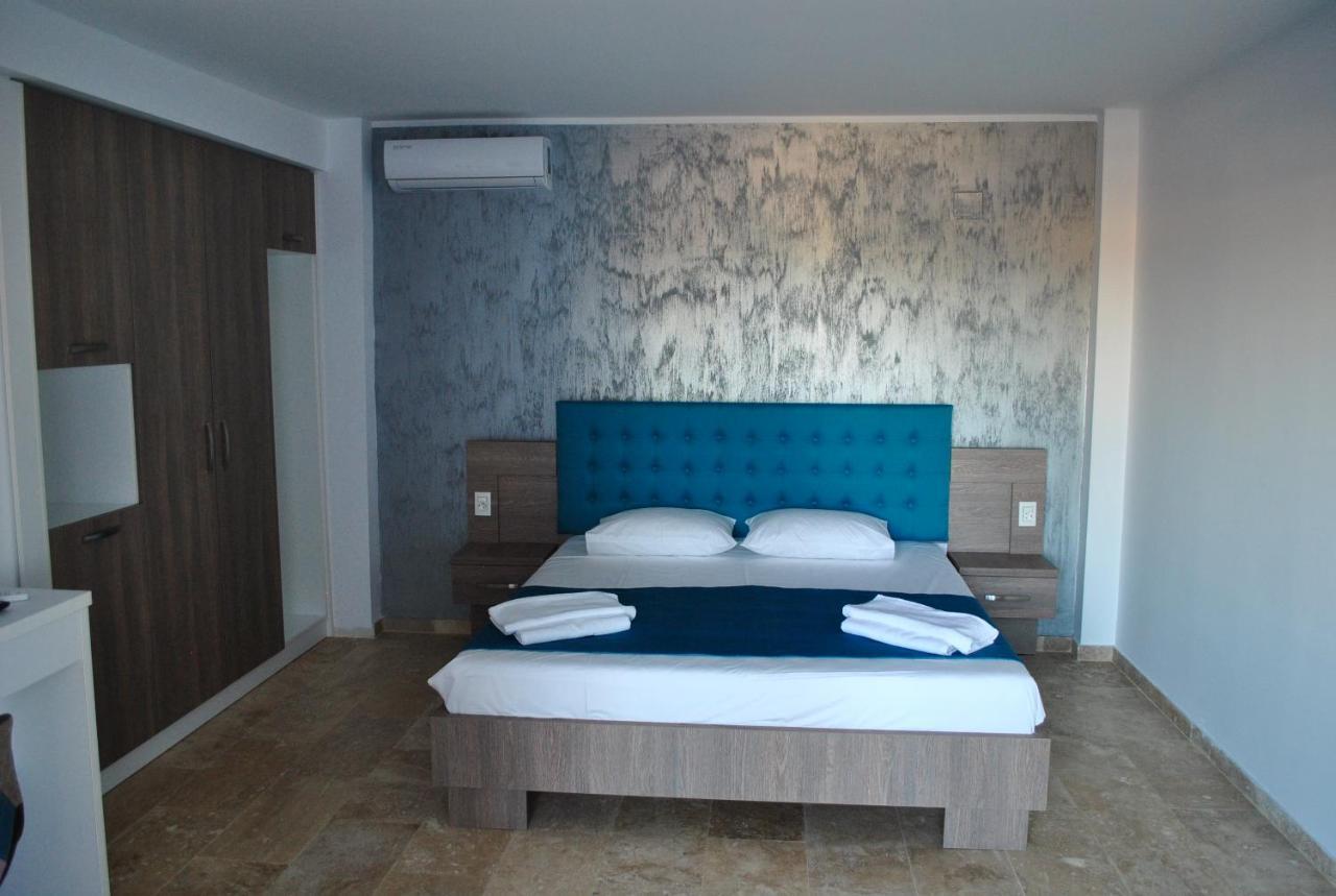 Blue Border Hotel วามาเวเก ภายนอก รูปภาพ