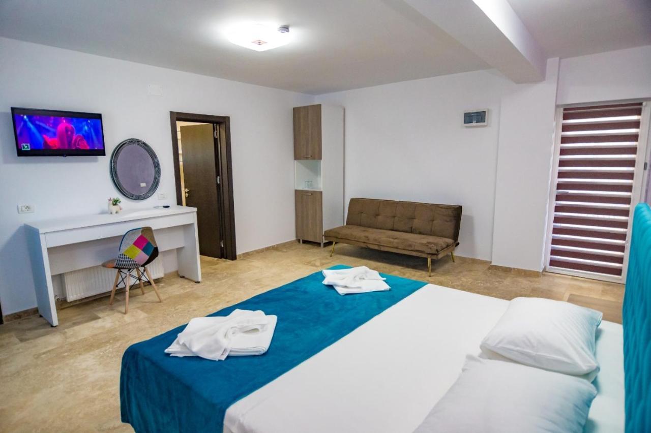 Blue Border Hotel วามาเวเก ภายนอก รูปภาพ